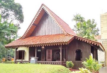 Kebaya House Betawi 2